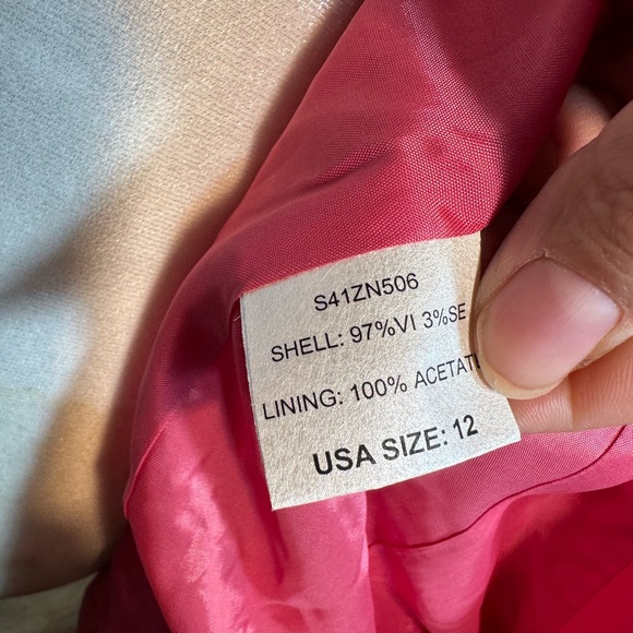 Coral blazer nichola designed in Italy size 12 - Picture 10 of 13